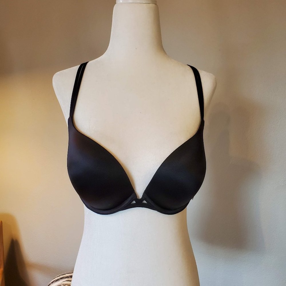 Victoria's Secret Very Sexy Push-up bra